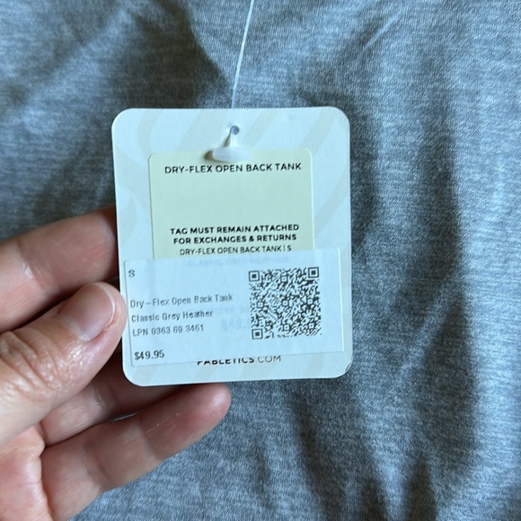Fabletics open back tank - Picture 3 of 4